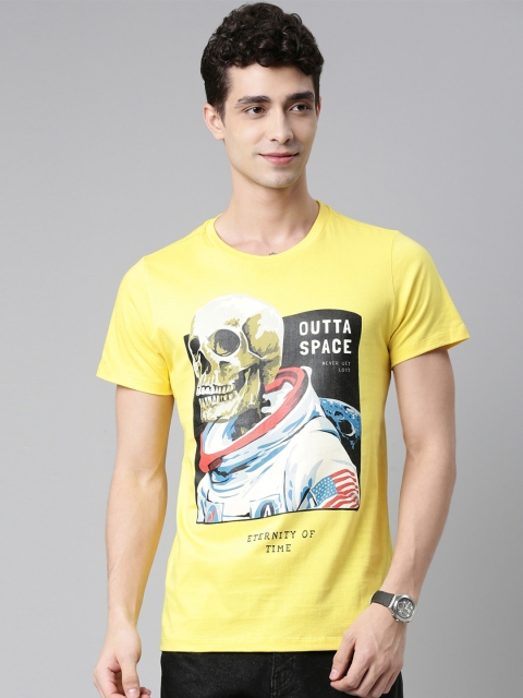 

QUANCIOUS Men Yellow Printed Sustainable T-shirt