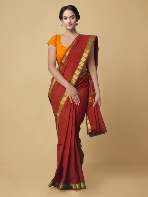 

Unnati Silks Maroon & Green Zari Pure Cotton Venkatgiri Handloom Saree