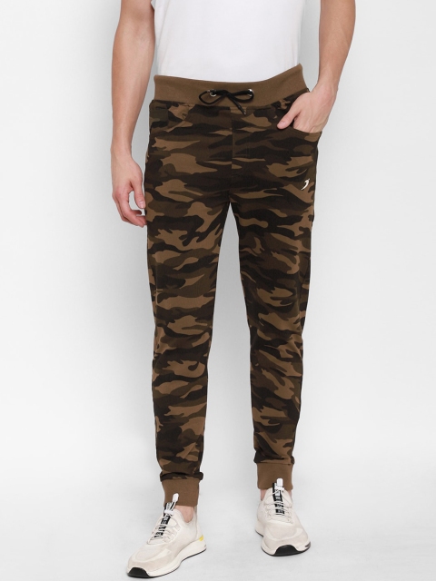 

SAPPER Men Brown & Beige Camouflage Printed Slim-Fit Cotton Joggers