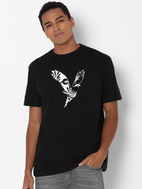 

AMERICAN EAGLE OUTFITTERS Men Black White Graphic Printed Pure Cotton T-shirt