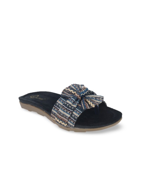 

The Desi Dulhan Women Black Printed Open Toe Flats with Bows