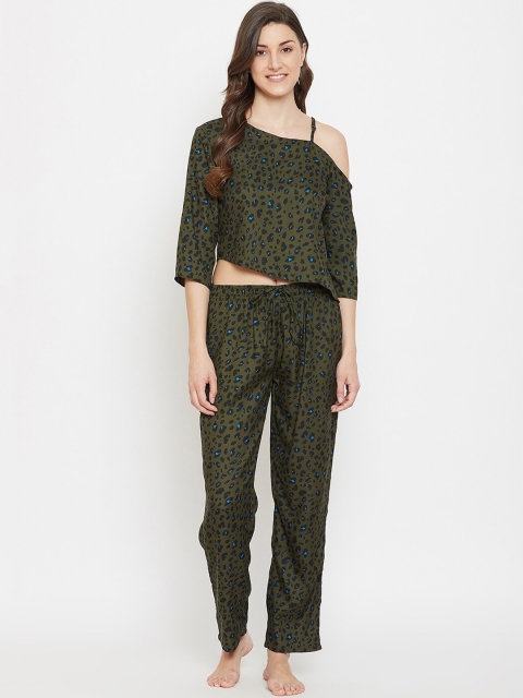 

Clovia Women Green & Black Animal Print Crop Top & Pyjama Night Suit