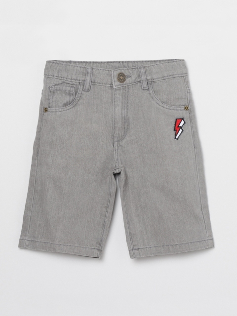 

max Boys Grey Solid Mid-Rise Denim Shorts