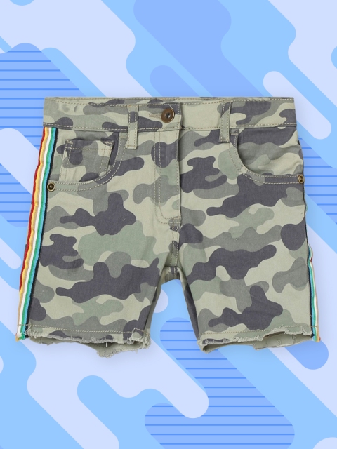 

max Girls Green Camouflage Printed Mid-Rise Regular Shorts