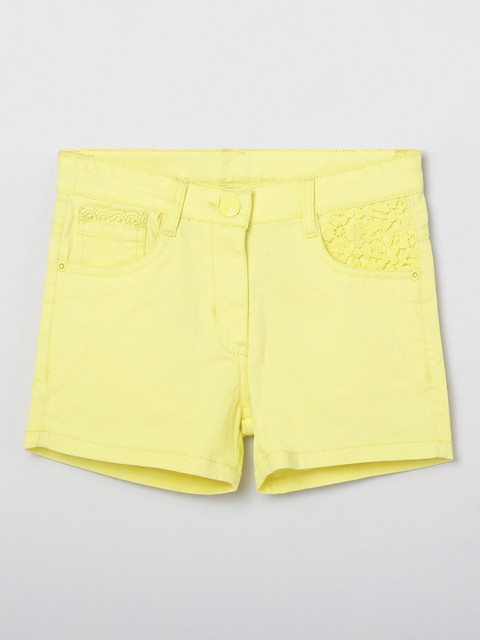 

max Girls Yellow Mid-Rise Regular Shorts