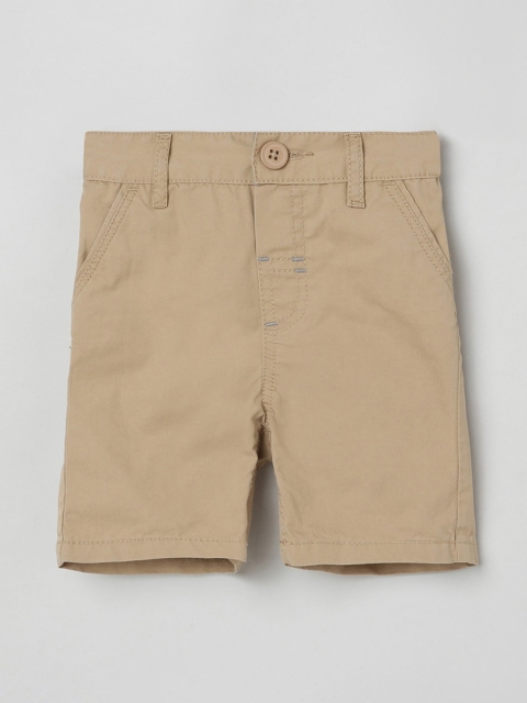 

max Boys Solid Beige Mid-Rise Regular Shorts