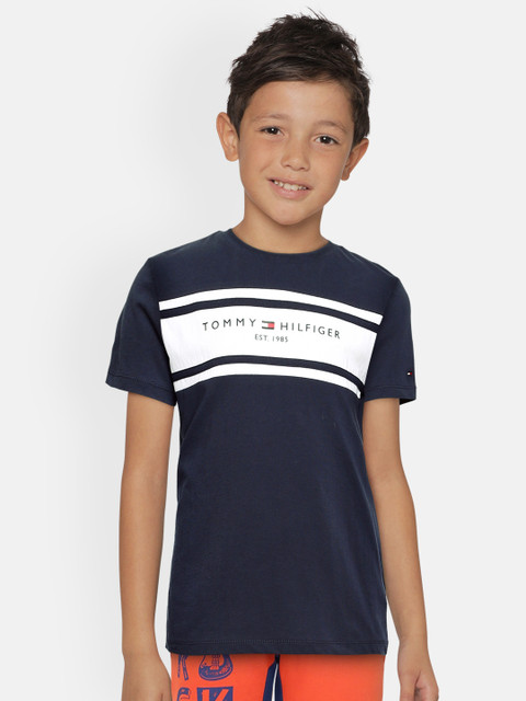 

Tommy Hilfiger Boys Navy Blue Typography Printed Organic Cotton T-shirt