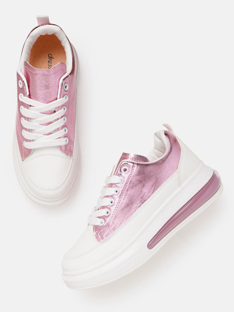 

DressBerry Women Pink & White Colourblocked Flatform Sneakers