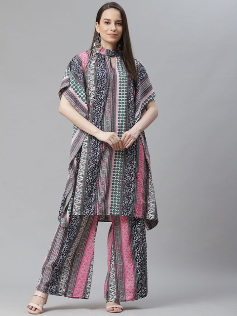

Cottinfab Women Black Paisley Printed Regular Kaftan Kurta with Palazzos