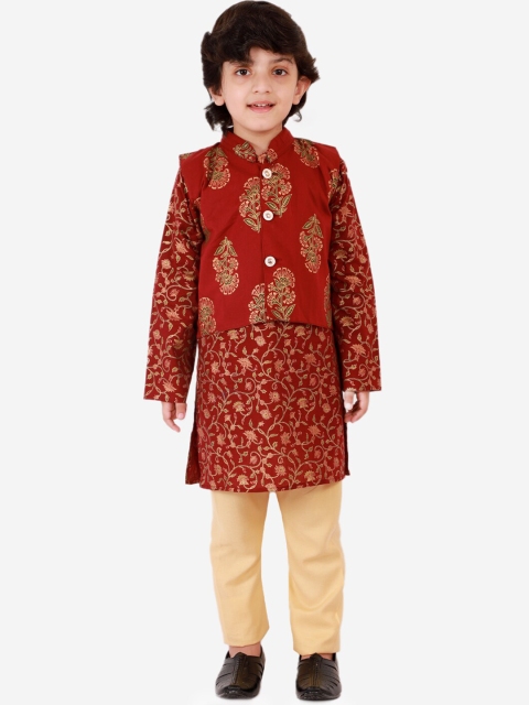 

KID1 Boys Maroon Ethnic Motifs Block Print Pure Cotton Kurta with Pyjamas & Jacket