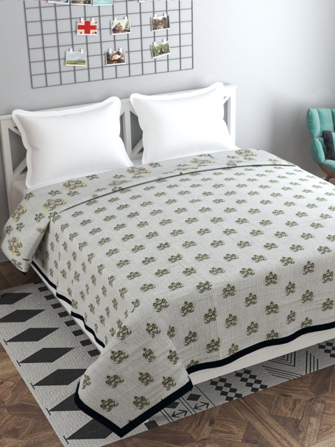 

Florida Grey & Green Ethnic Motifs AC Room 120 GSM Double Bed Dohar