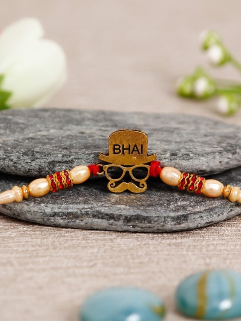 

eCraftIndia Red & Gold-Toned Designer Bhai Rakhi