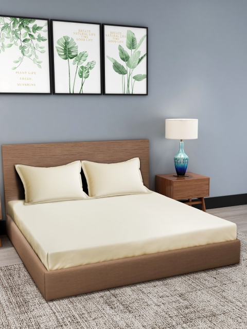 

Trident Cream-Coloured 300 TC King Bedsheet with 2 Pillow Covers