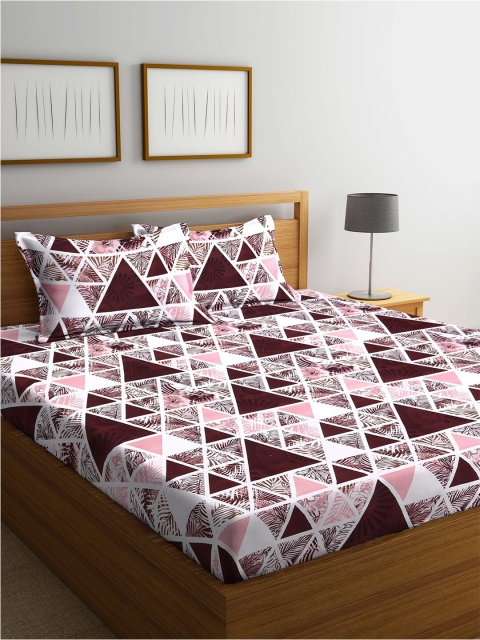 

KLOTTHE White & Brown Geometric 210 TC King Bedsheet with 2 Pillow Covers