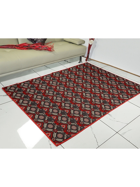 

Saral Home Grey & Red Floral Printed Modern Microfiber Carpet