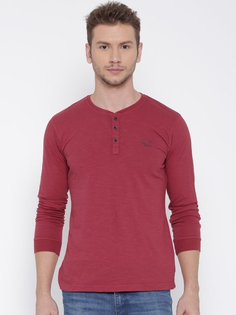 

YWC Men Red Solid Henley T-Shirt
