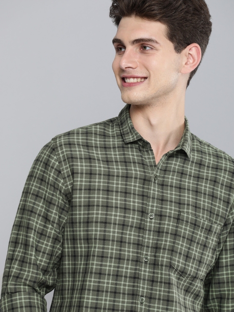 

Mast & Harbour Men Olive And White Tartan Checked Slim Fit Casual Shirt