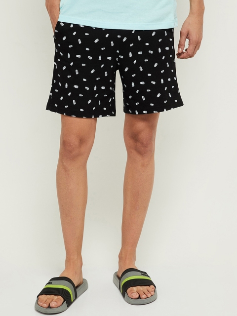 

max Men Black Conversational Printed Mid-Rise Regular Shorts