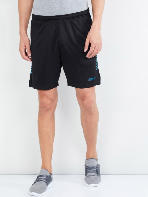 

max Men Black Mid-Rise Sports Shorts
