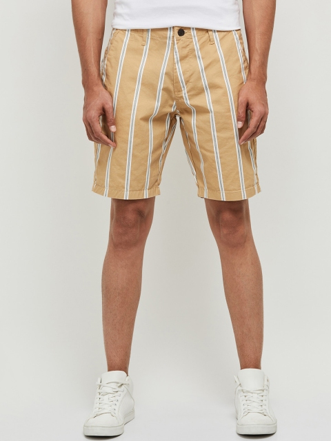 

max Men Yellow Striped Mid-Rise Regular Shorts