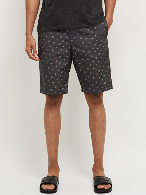 

max Men Green Conversational Printed Mid-Rise Regular Shorts