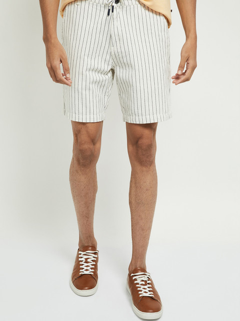 

max Men White Striped Mid-Rise Cotton Linen Regular Shorts