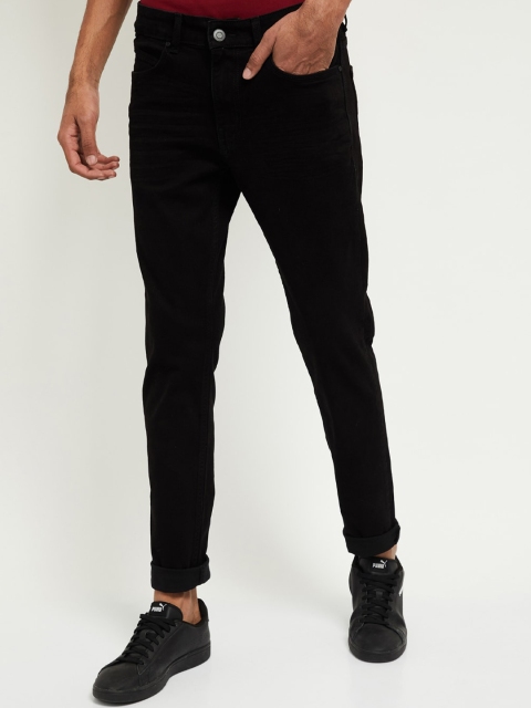 

max Men Black Mid-Rise Jeans