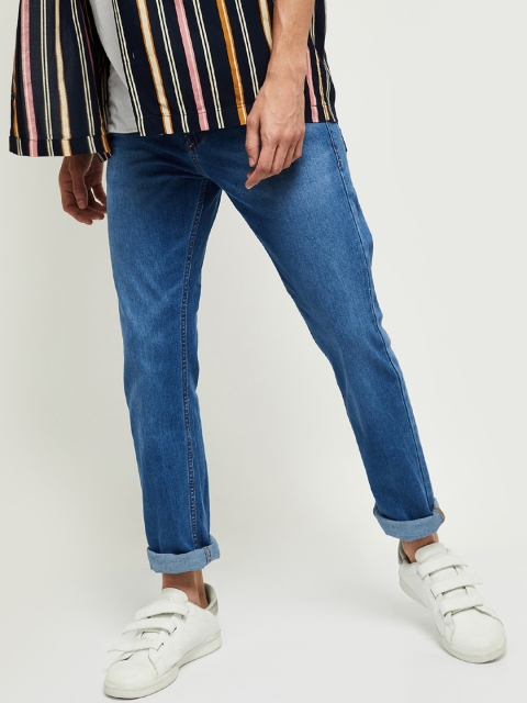 

max Men Blue Low Distress Light Fade Jeans