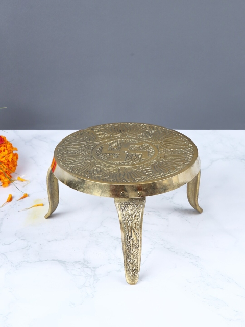 

Aapno Rajasthan Gold-Toned Patterned Chowki