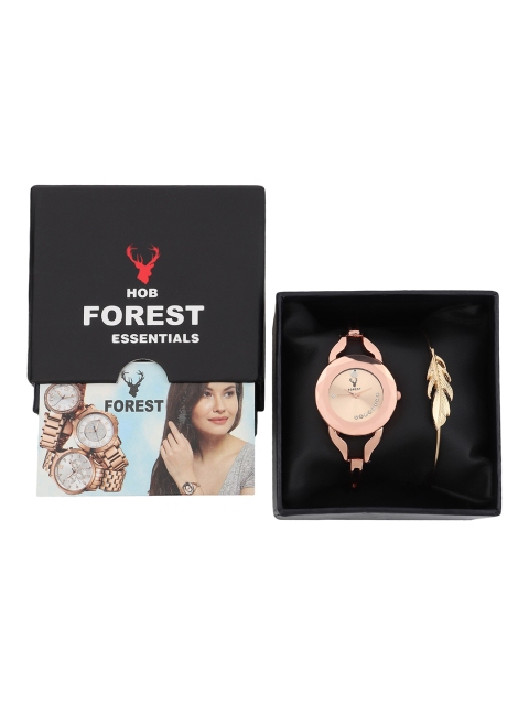 

Hobforestessentials Women Gift Set of Watch And Bracelet, Rose gold
