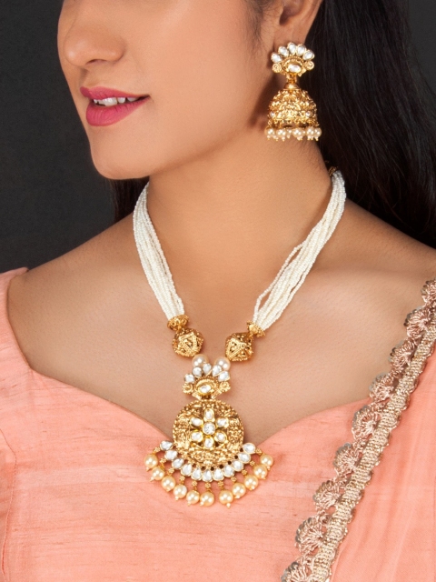 

Rubans Gold-Plated White Kundan-Studded & Beaded Handcrafted Jewellery Set