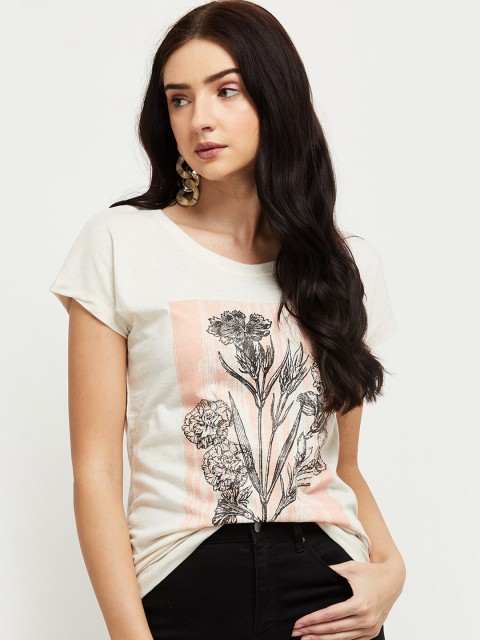 

max Women Off White & Black Floral Printed Extended Sleeves T-shirt
