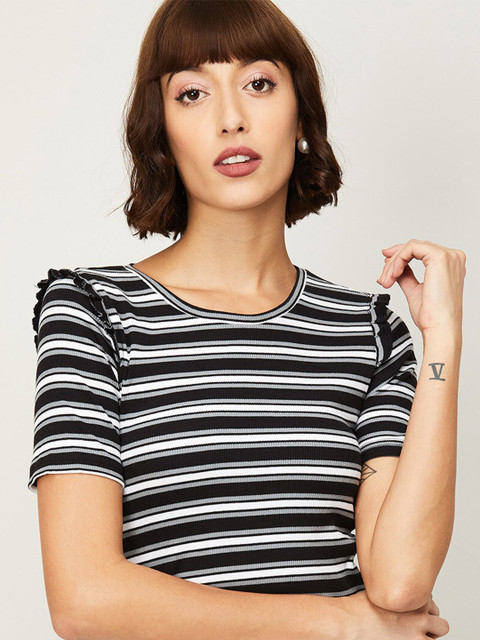 

Bossini Black & White Striped Regular Top