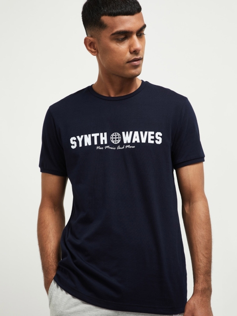

max Men Navy Blue Pure Cotton Typography Printed T-shirt
