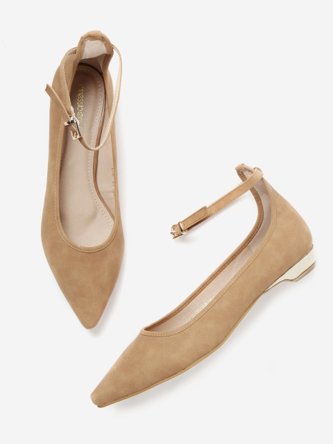 

DressBerry Women Brown Solid Flats