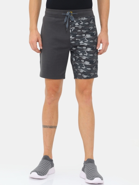 

FabSeasons Men Grey Camouflage Printed High-Rise Regular Shorts