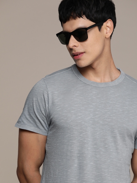 

SELECTED Men Grey Solid Slim Fit Organic Cotton T-shirt