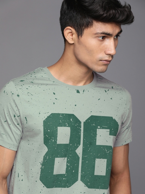 

WROGN Men Grey Typography Printed Pure Cotton T-shirt