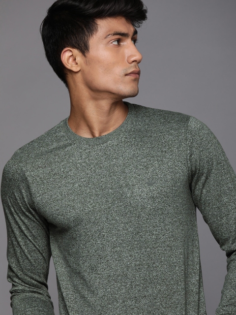 

WROGN Men Grey Slim Fit T-shirt