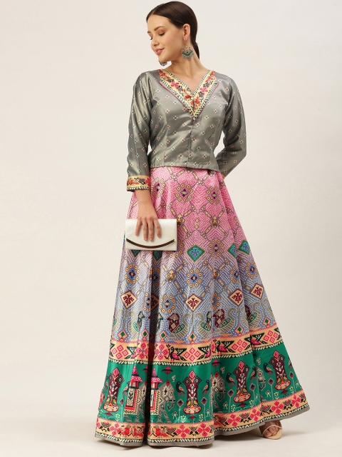 

LADUSAA Violet & Green Printed Ikat Semi-Stitched Lehenga & Unstitched
