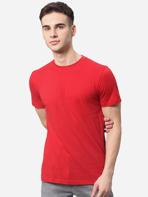 

JADE BLUE Men Pure Cotton Red Solid Slim Fit Pure Cotton T-shirt