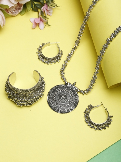 

NEUDIS Oxidised Silver-Plated Statement Jewellery Set