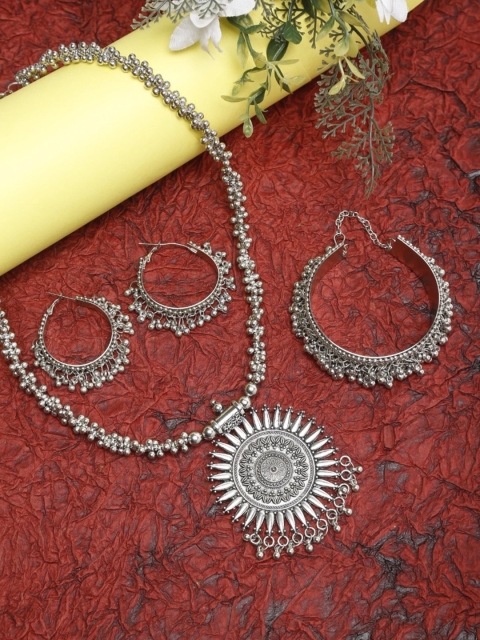

NEUDIS Oxidised Silver-Plated Statement Jewellery Set