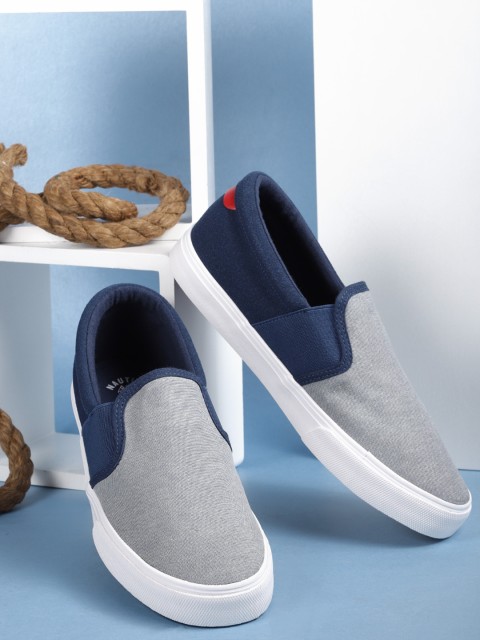 

Nautica Men Grey & Navy Blue Colourblocked Slip-On Sneakers