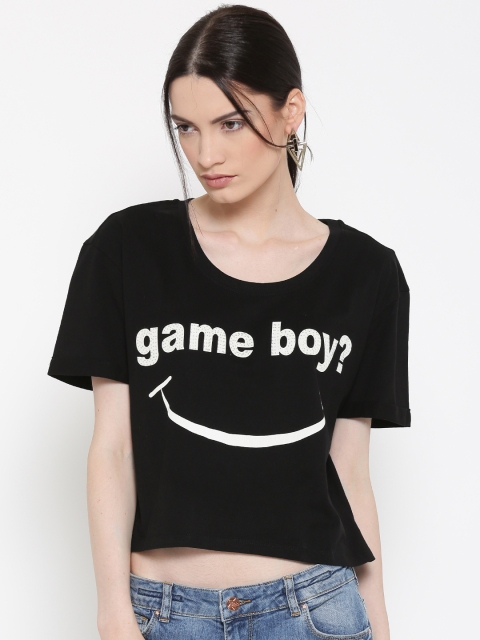 

Silvian Heach Women Black Printed Round Neck Crop T-shirt
