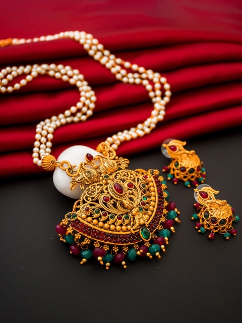 

aadita Gold-Plated White & Red Pearl Beaded & Stone-Studded Temple Jewellery Set