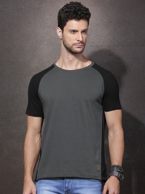 

RDSTR Men Grey & Black Colourblock Round Neck T-shirt