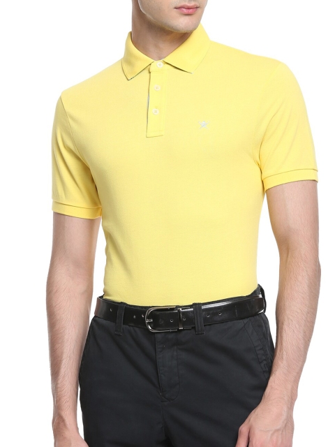 

HACKETT LONDON Men Yellow Polo Collar T-shirt