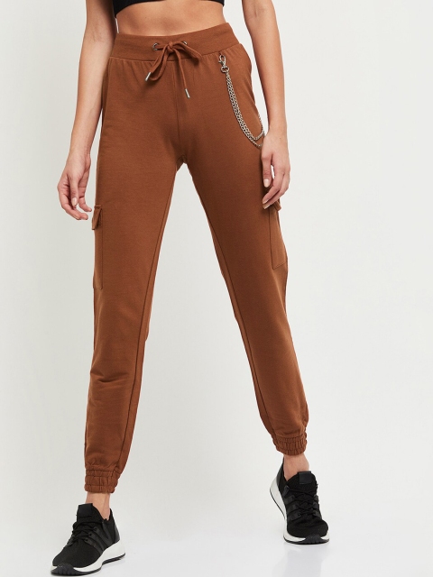 

max Women Brown Solid Cotton Cargo Joggers