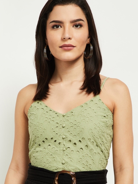

max Green Embroidered Schiffli Regular Crop Top